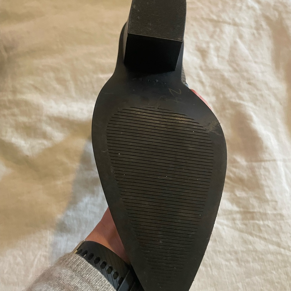 Aldo Snakeskin Pattern Heeled Boots - Picture 3 of 5